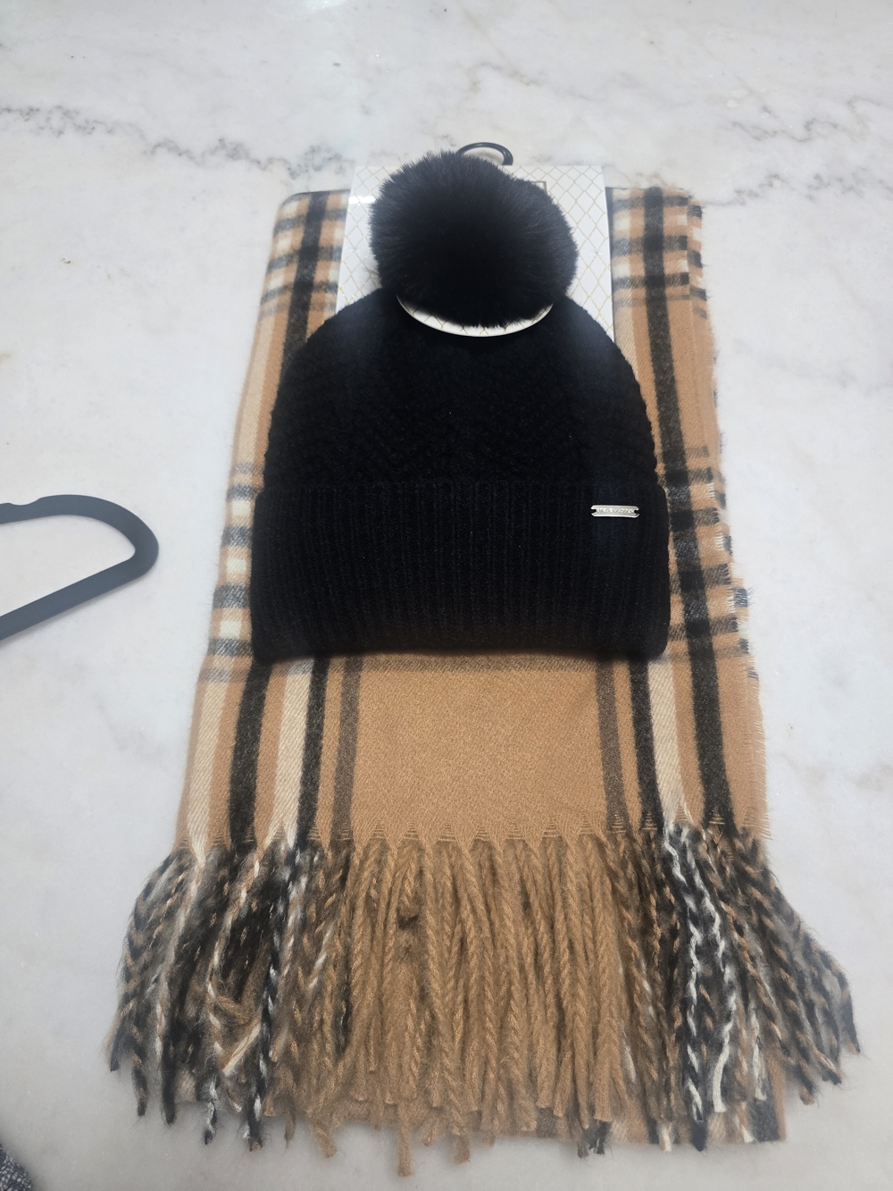 Steve Madden Black Pom Pom Beanie with Plaid Scarf - Picture 1 of 5